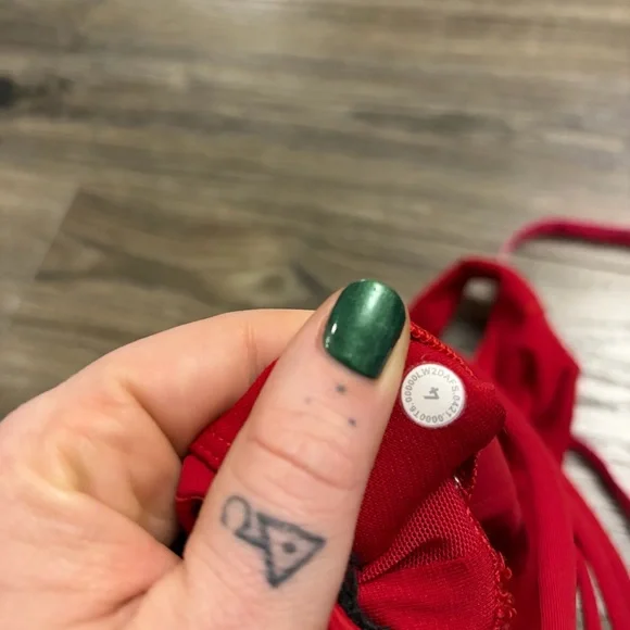 Lululemon Lunar New Year Energy Longline Bra *Medium Support (Dark Red) Size 4 - Picture 2 of 5